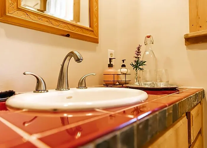 Bentwood Bed & Breakfast