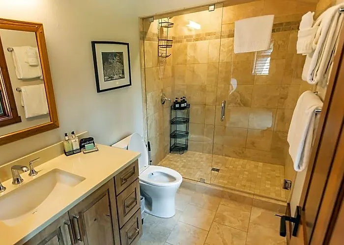 Bentwood Bed & Breakfast 4*